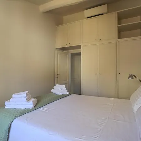 Giorgio Ponte Vecchio Apartment Florenz Exterior foto